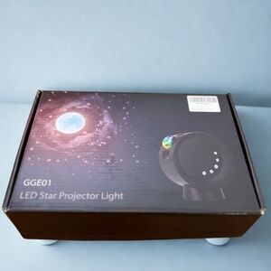 20. New LED Star Projector Light (GGE01 - White)